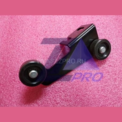 Качалка замка дверей с роликами левая/центральная L=160мм W=75мм 1101.109.9004V01 Genesis